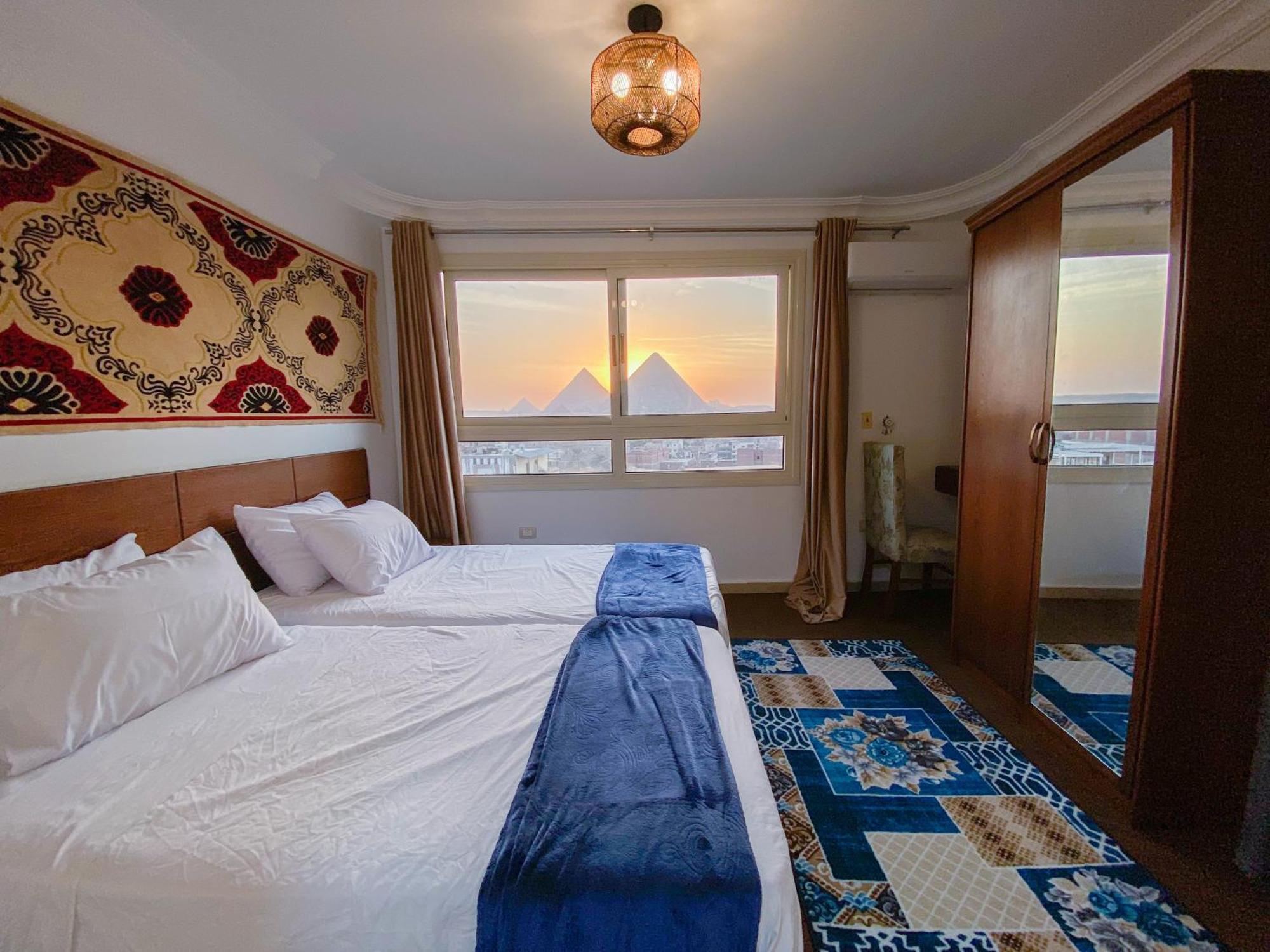 Oscar Pyramids View Hotel Nazlet el-Sisi ภายนอก รูปภาพ