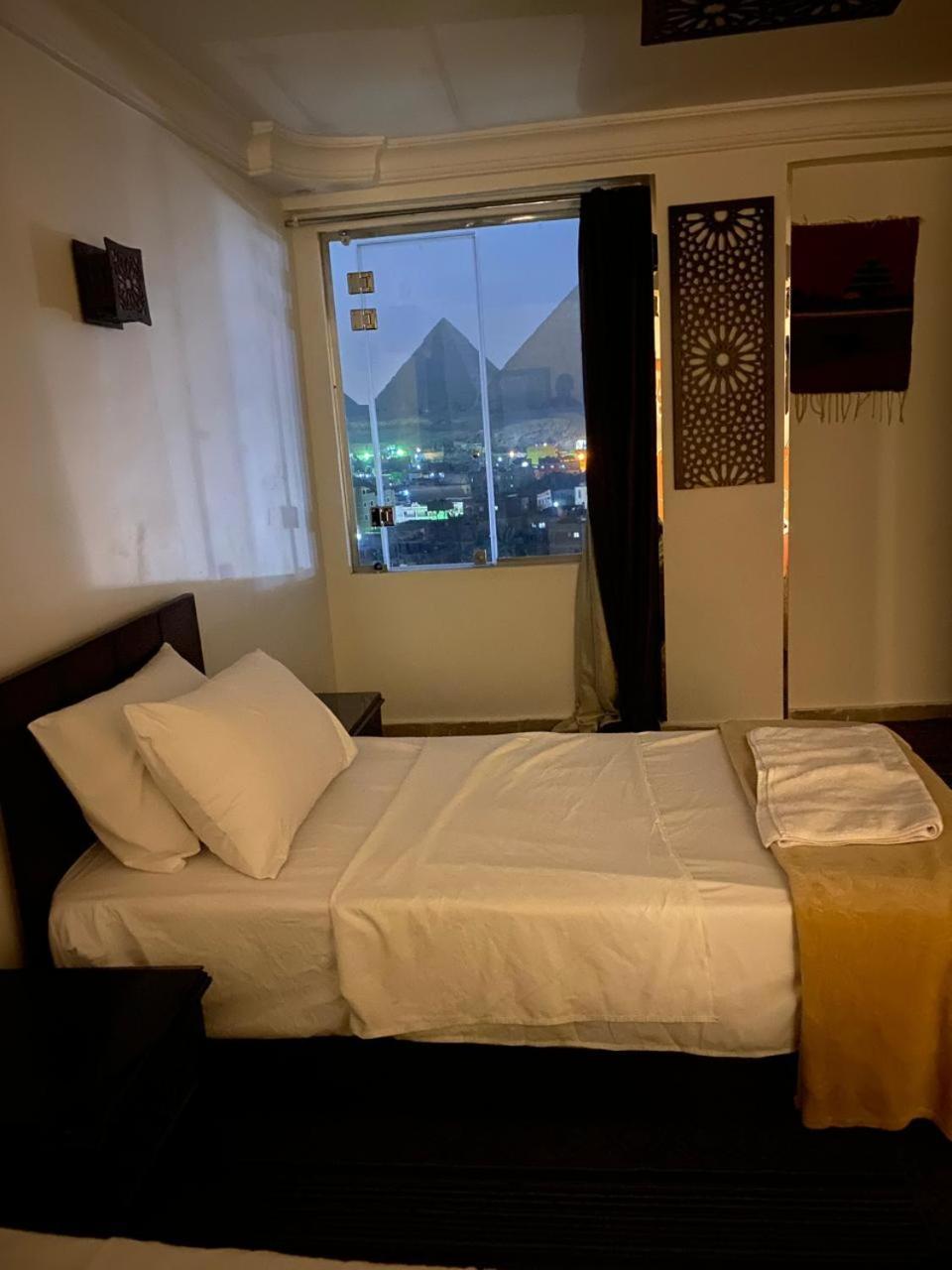 Oscar Pyramids View Hotel Nazlet el-Sisi ภายนอก รูปภาพ