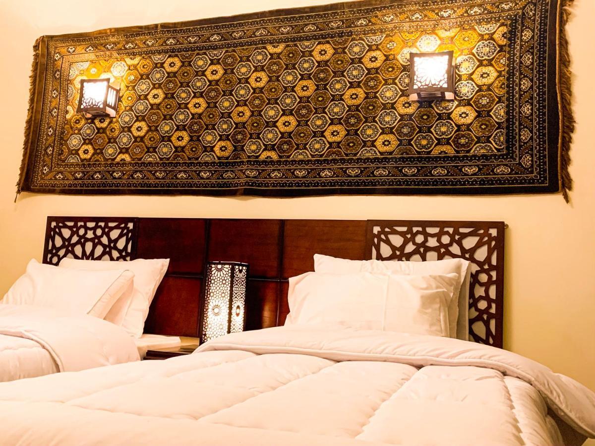 Oscar Pyramids View Hotel Nazlet el-Sisi ภายนอก รูปภาพ